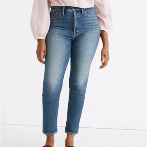 MADEWELL The Tall Perfect Vintage Jean in Melgrove Wash 26 TALL